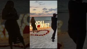 Read more about the article Cancun sunset Proposal #cancunproposal #proposal #proposalplanner #lgbt #engaged #love