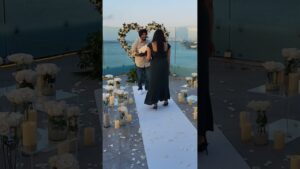 Read more about the article A proposal with white roses,symbolizing pure love !#cancunproposal #whiteroses #love #proposal