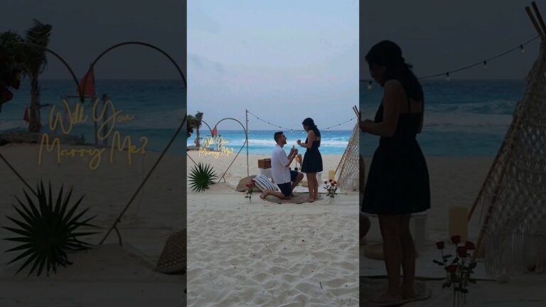 Read more about the article We can feel their love in front of their emotions ! #cancunproposal #proposal #love #beach