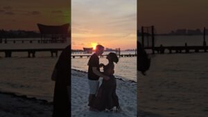 Read more about the article Romantic walk turned proposal, watch how he planned it! #cancunproposal