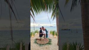 Read more about the article He stunned her with a birthday dinner and an added surprise!#cancunproposal #proposalplanner