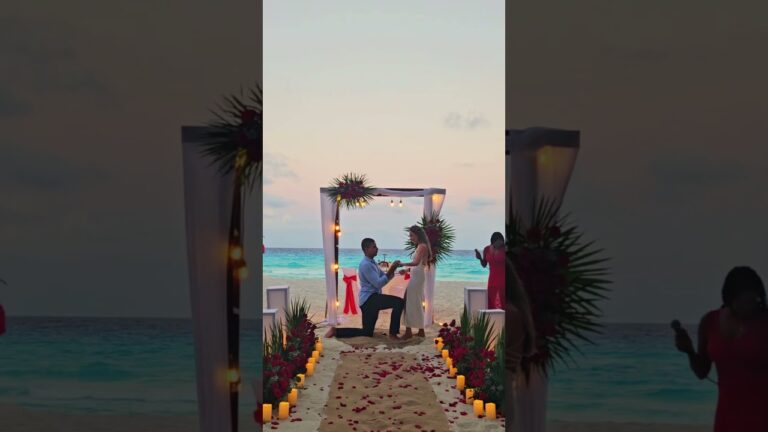 Read more about the article Golden skies, sweet melodies and a forever promise ❣️✨#cancunproposalplanner #cancun #engagement