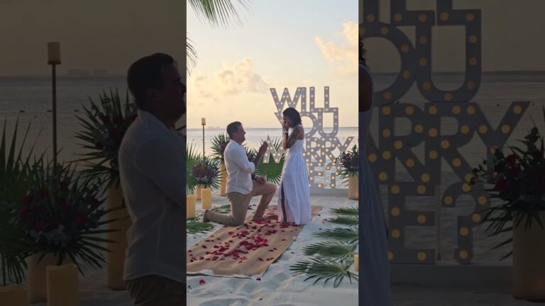 Read more about the article They grew up, then grew in love💖 #cancunproposal #proposalplanner #proposal #cancun #love #fyp