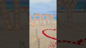 Read more about the article A heart of petals and a promise of forever💖🌹 #cancunproposal #proposalplanner #engaged #proposal