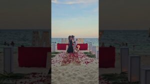 Read more about the article “Sunset, sea, sparkles… and you forever?”💞 #cancunproposal #proposalplanner #proposal #engaged